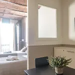 Hhb
